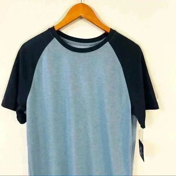 NWT George two tone moisture wicking t-shirt - Picture 2 of 3